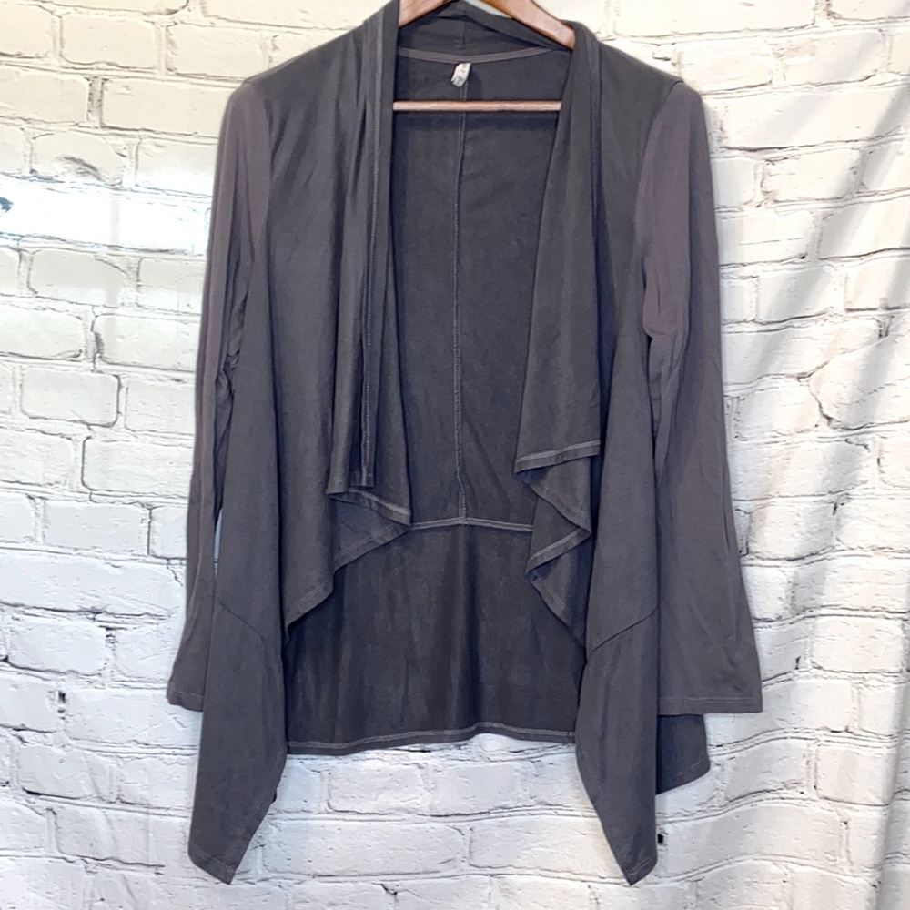 Z Supply Lightweight Gray Cardigan Size Large Excellent Condition